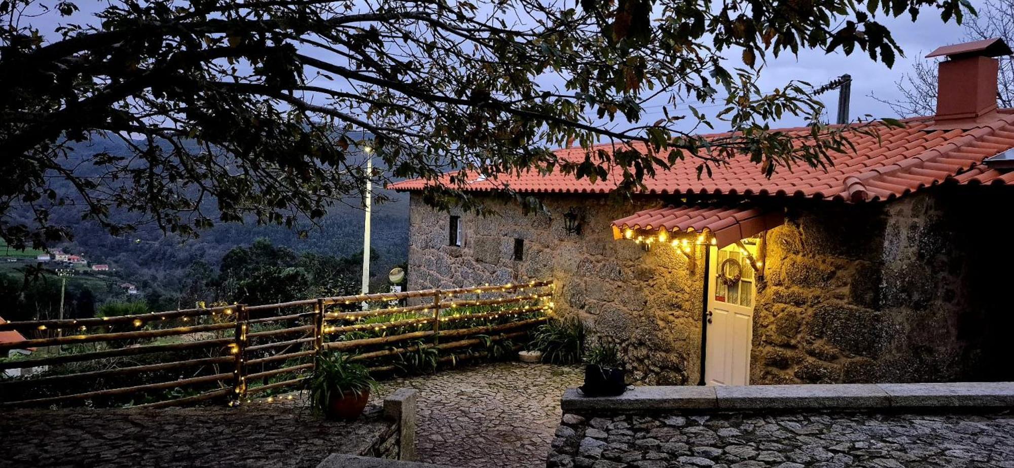 Refugio Dos Cartolas Сан-Мамеде-де-Инфешта Экстерьер фото