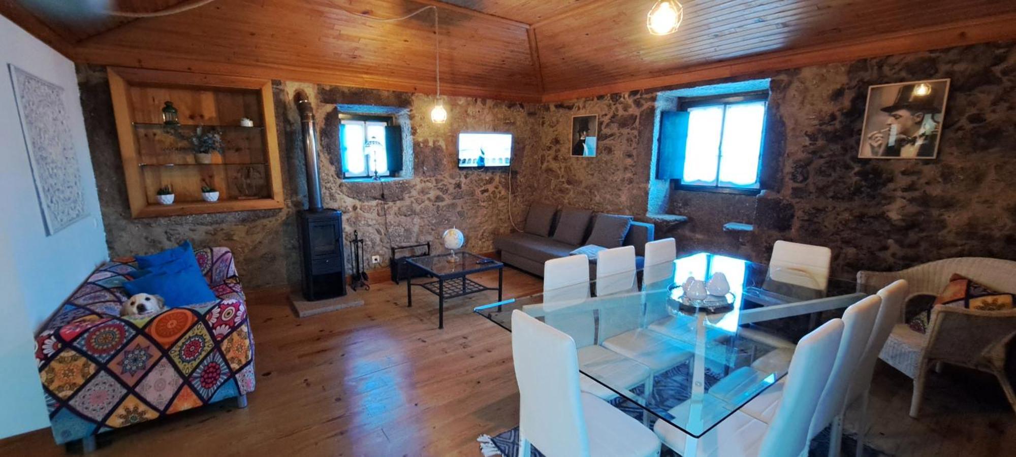 Refugio Dos Cartolas Сан-Мамеде-де-Инфешта Экстерьер фото